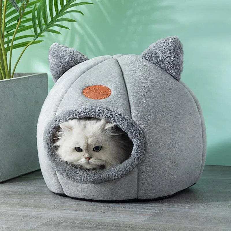 Comfort Winter Cat Bed